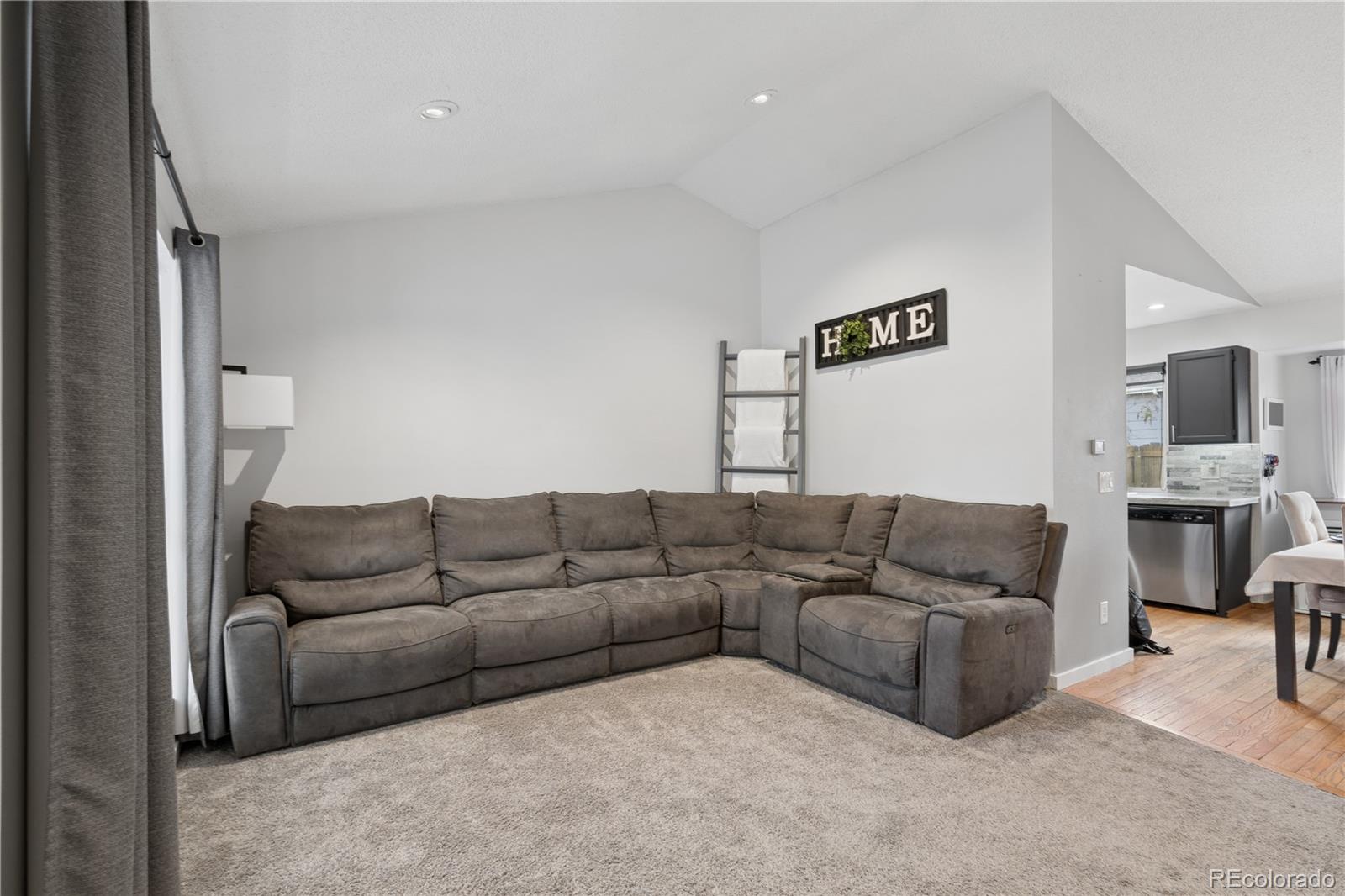 MLS Image #5 for 9872  garwood street,littleton, Colorado