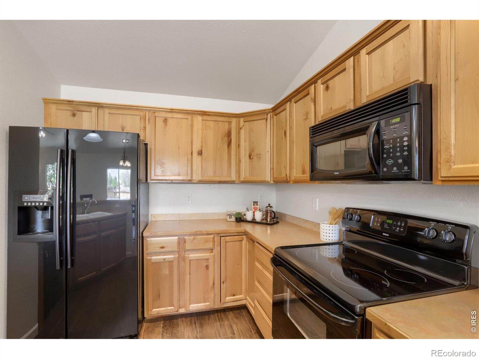 MLS Image #7 for 8498  pebble court,wellington, Colorado