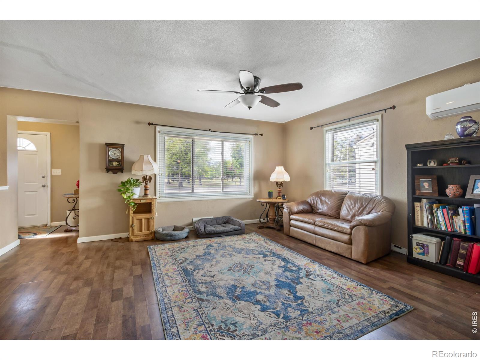 MLS Image #2 for 327 w eisenhower boulevard,loveland, Colorado