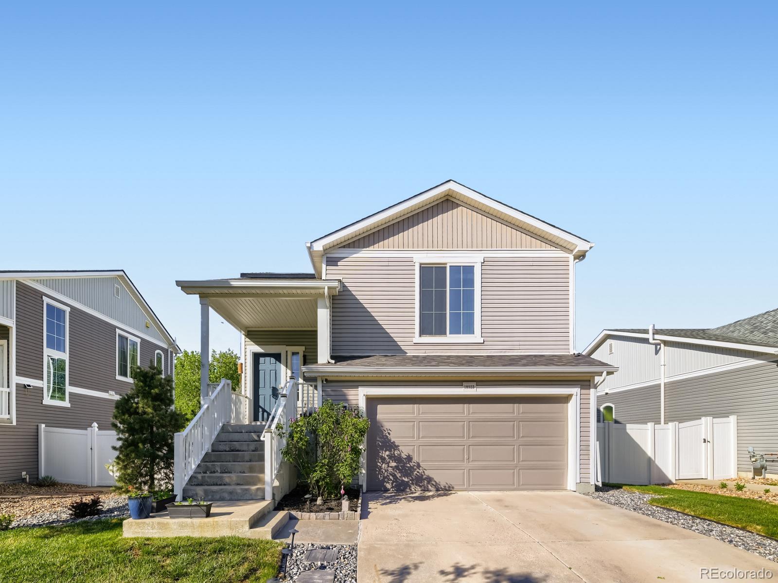 MLS Image #1 for 18933 e 53rd avenue,denver, Colorado
