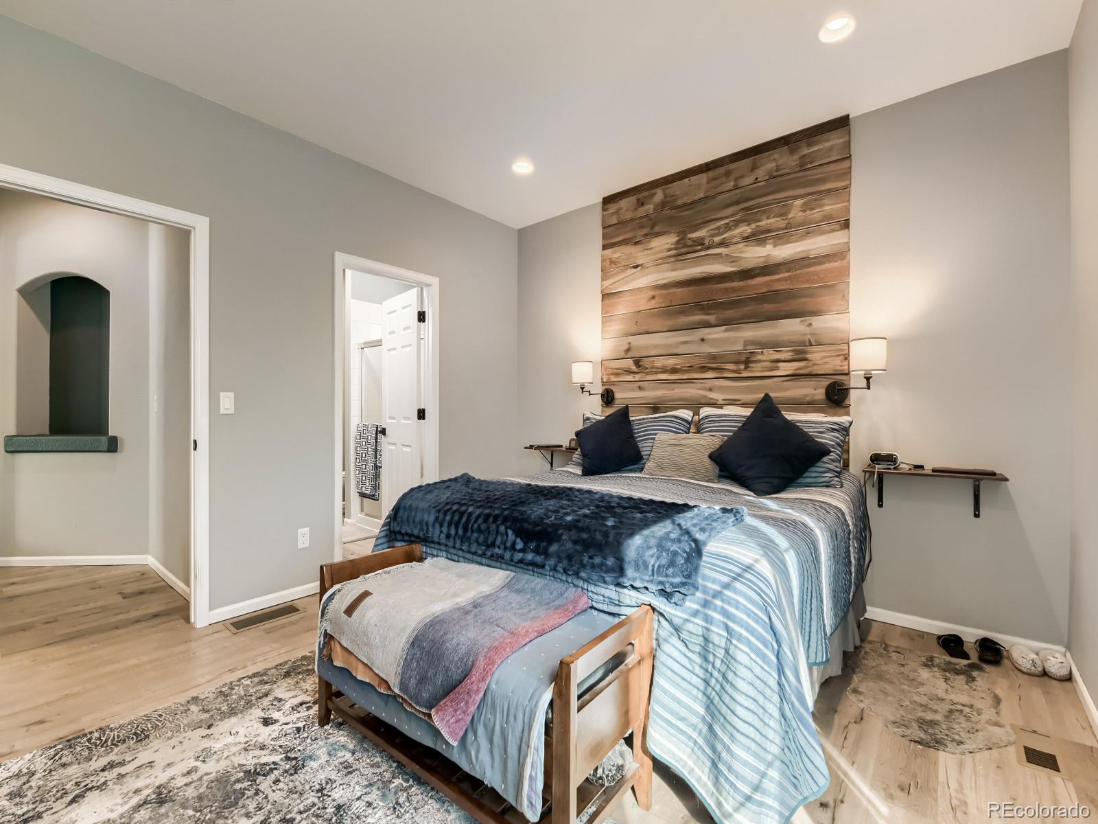 MLS Image #10 for 18933 e 53rd avenue,denver, Colorado