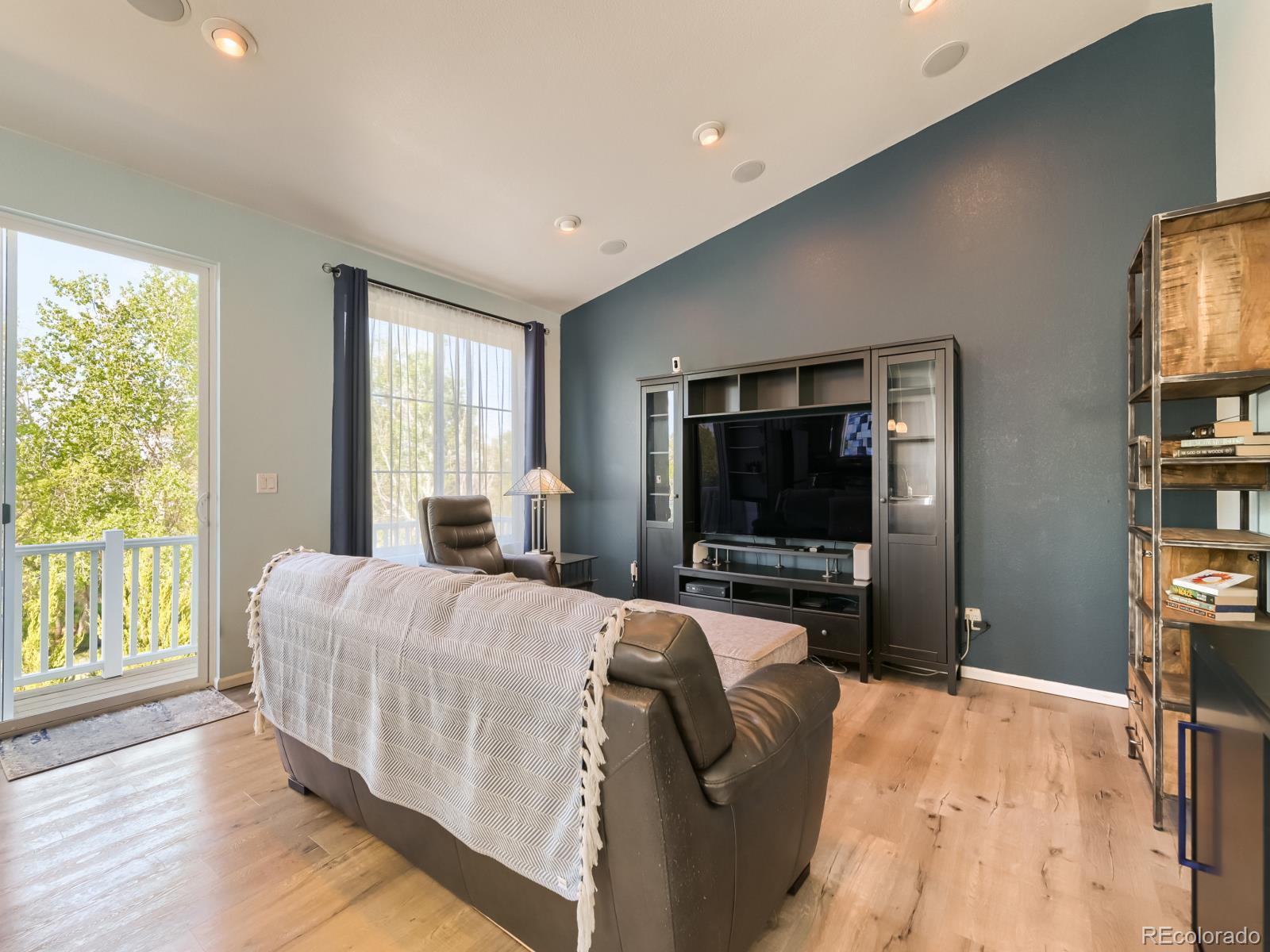 MLS Image #7 for 18933 e 53rd avenue,denver, Colorado