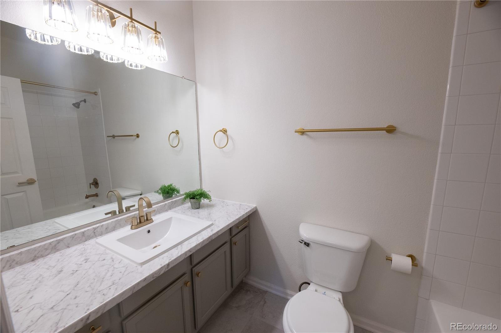 MLS Image #22 for 16828 e gunnison drive,aurora, Colorado