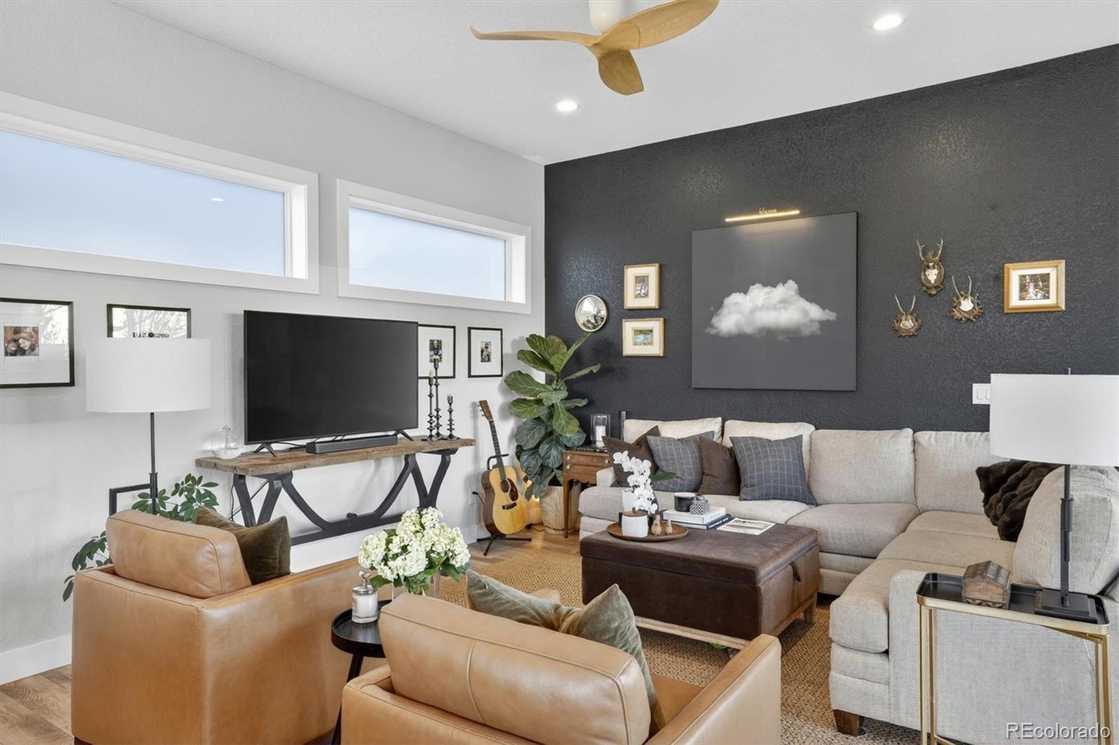 MLS Image #12 for 6601  fern drive,denver, Colorado
