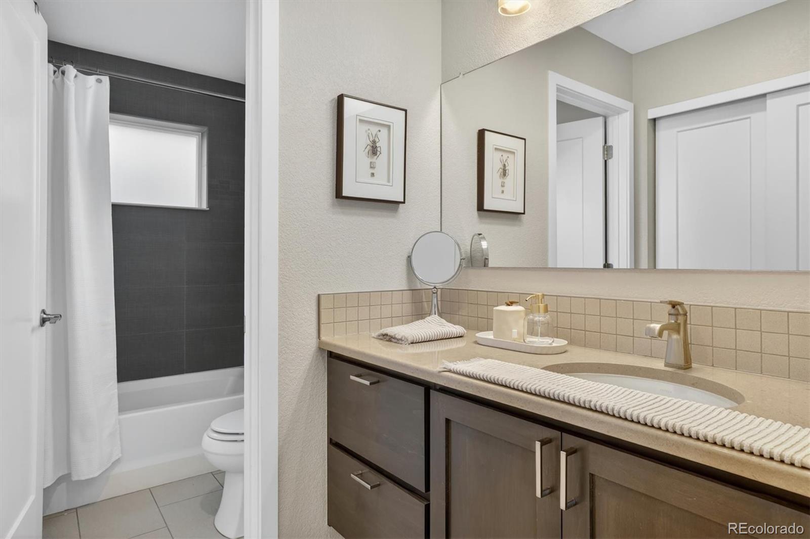 MLS Image #23 for 6601  fern drive,denver, Colorado