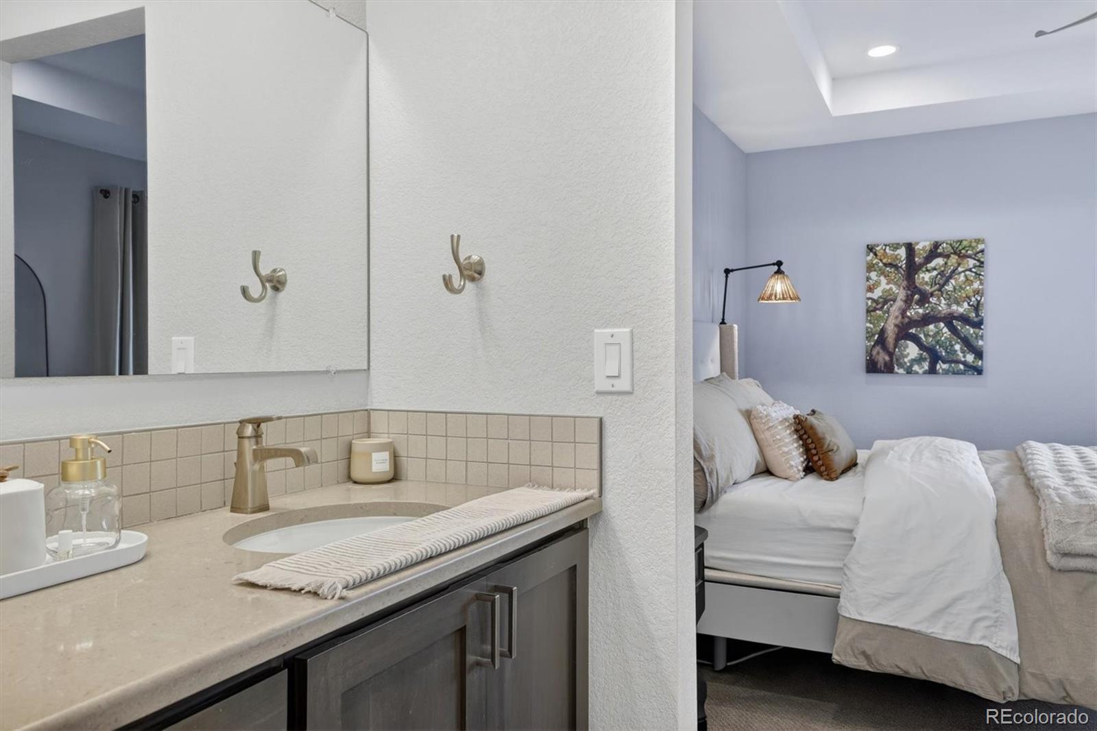 MLS Image #24 for 6601  fern drive,denver, Colorado