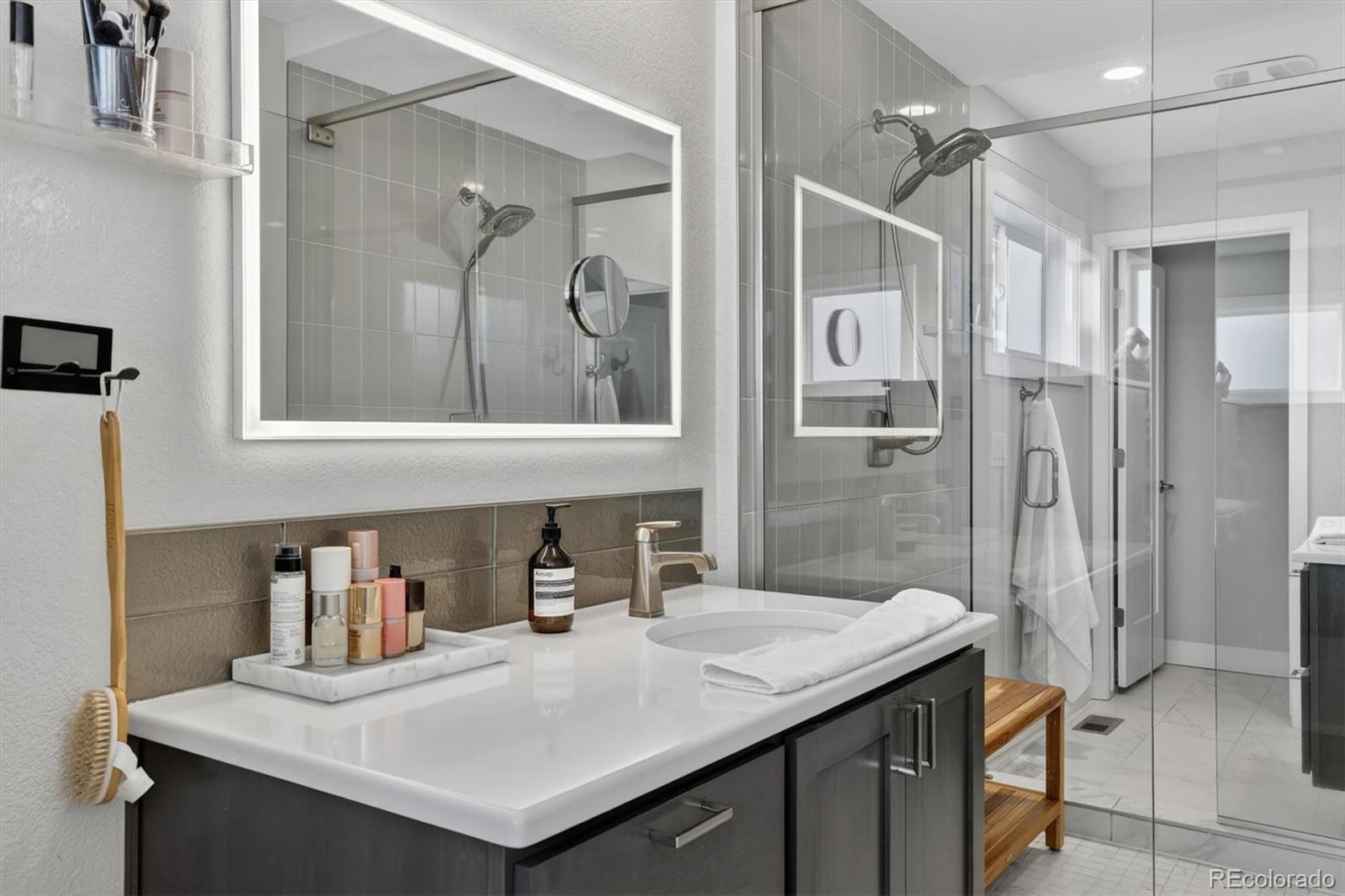 MLS Image #32 for 6601  fern drive,denver, Colorado