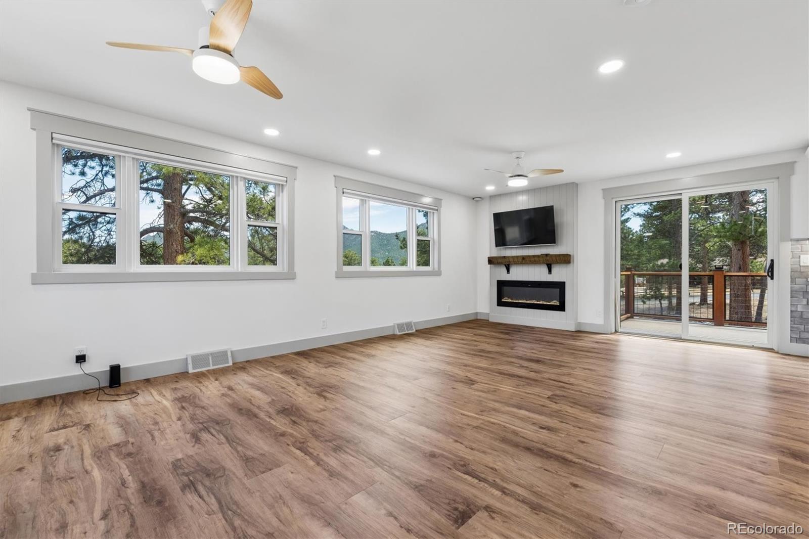MLS Image #13 for 909  village green lane,estes park, Colorado
