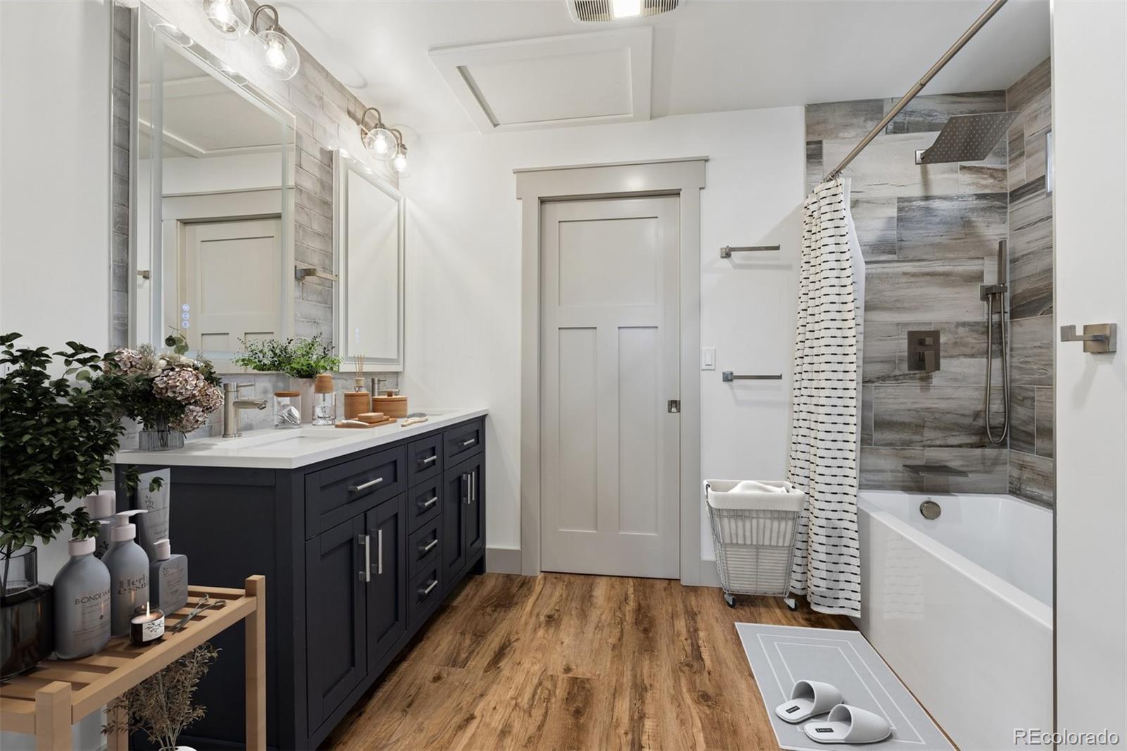MLS Image #18 for 909  village green lane,estes park, Colorado