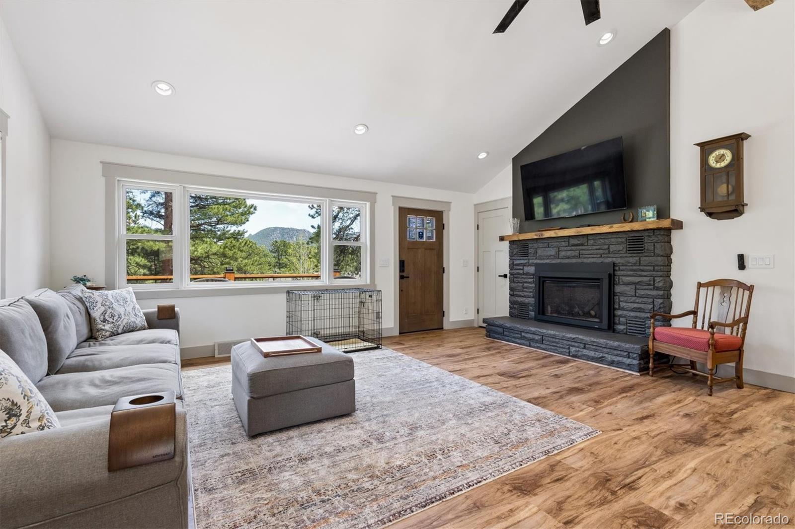 MLS Image #3 for 909  village green lane,estes park, Colorado