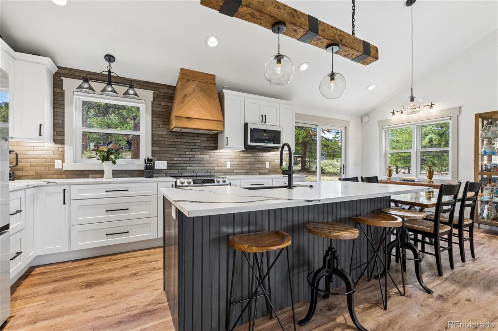 MLS Image #5 for 909  village green lane,estes park, Colorado