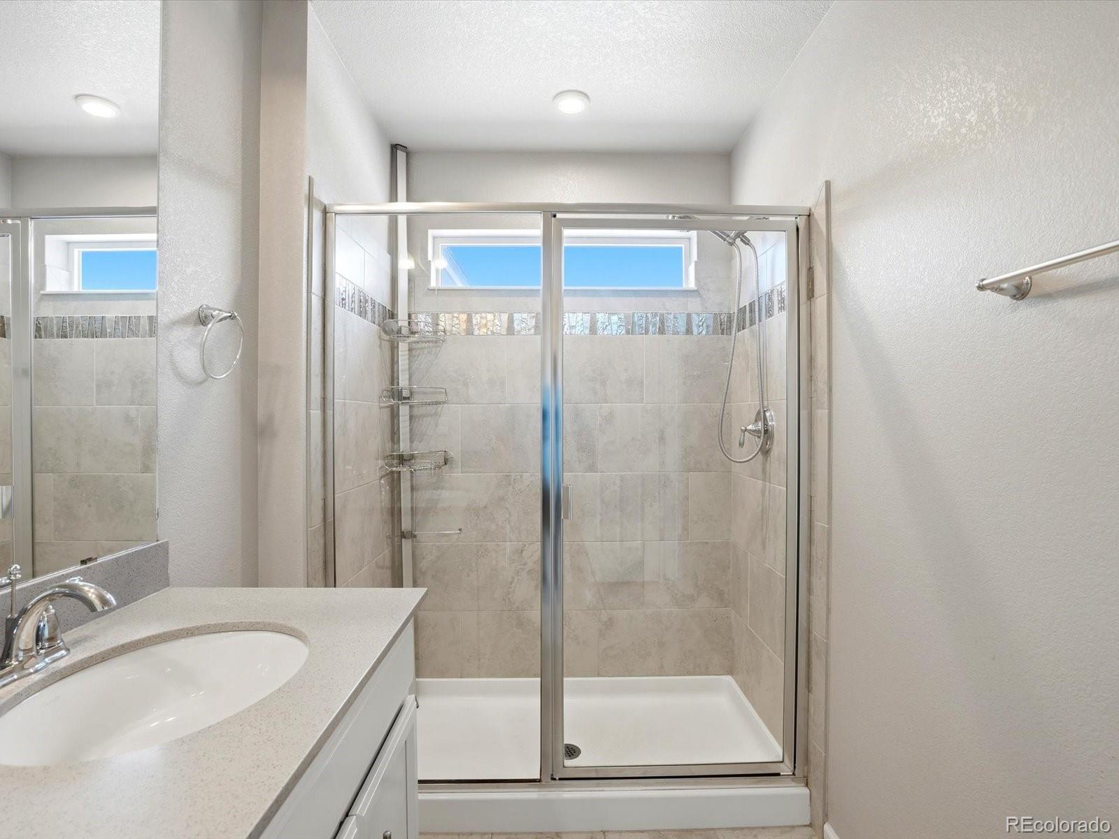 MLS Image #18 for 8260 s trails edge court,centennial, Colorado