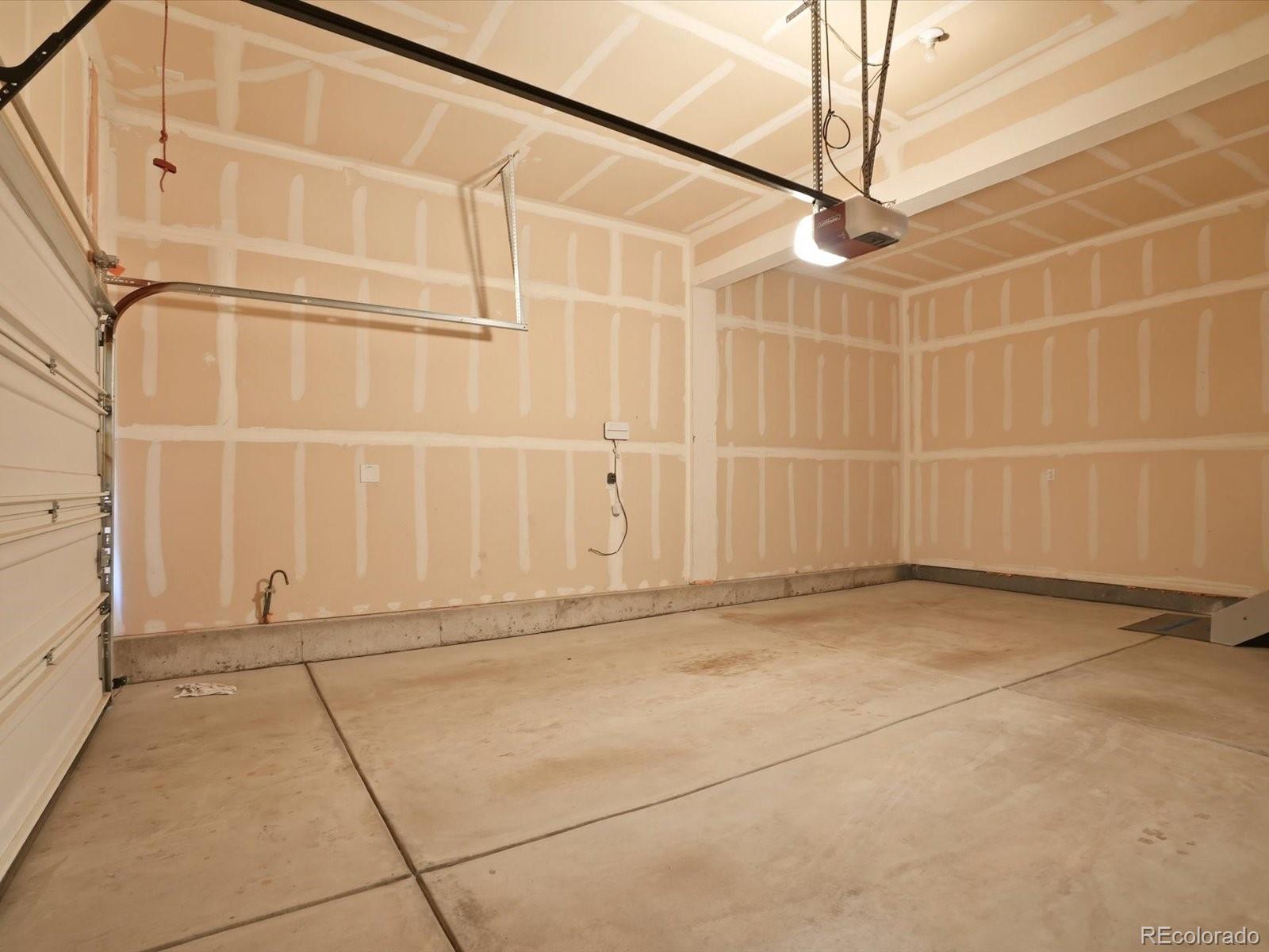MLS Image #30 for 8260 s trails edge court,centennial, Colorado