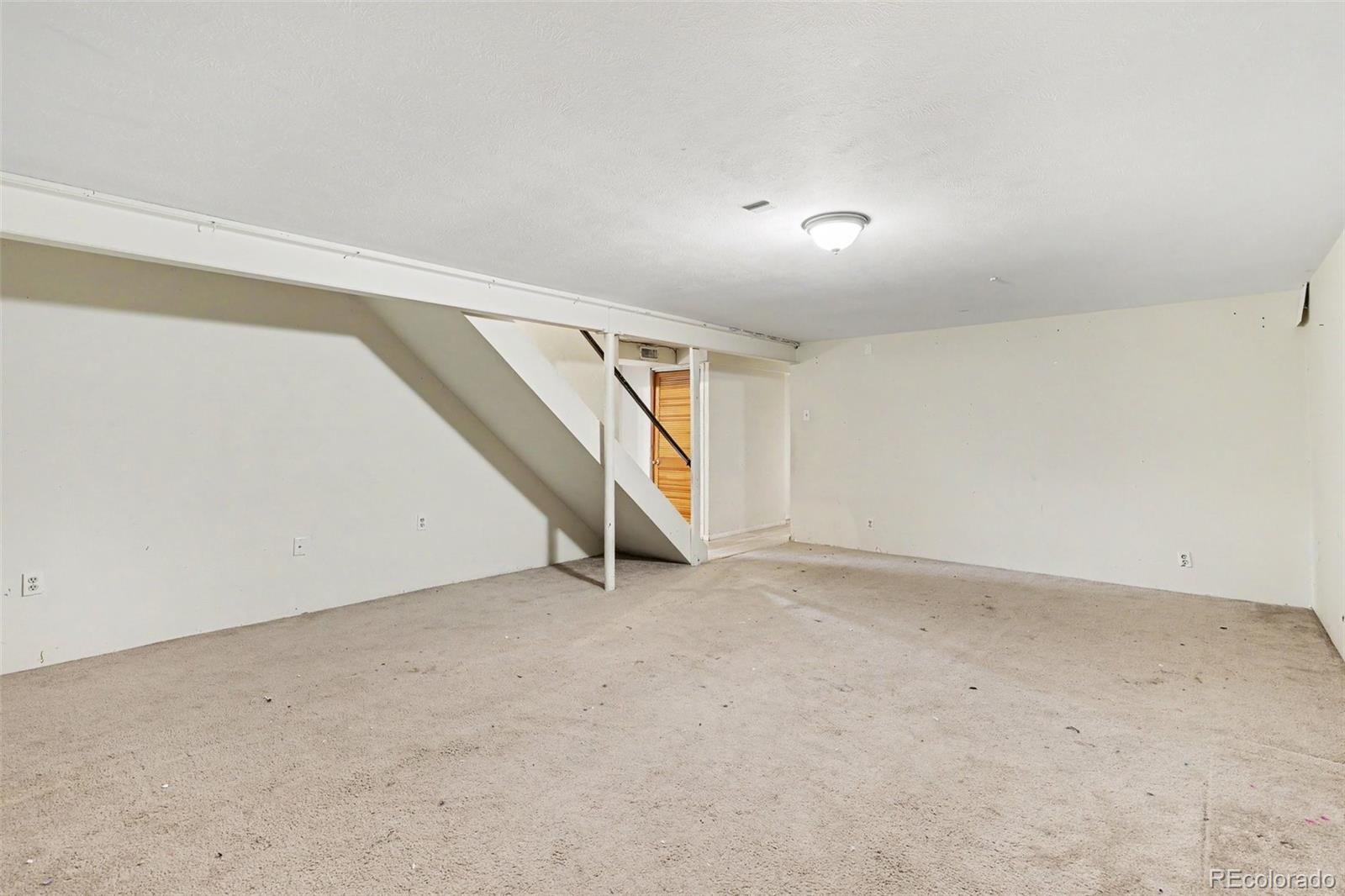 MLS Image #15 for 958 s jasmine street,denver, Colorado