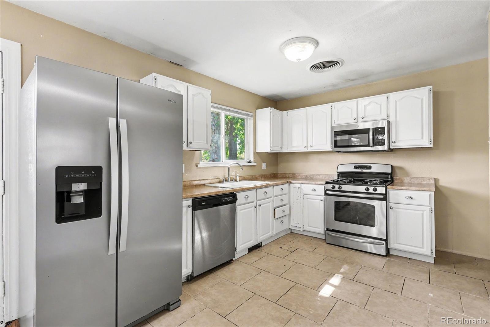 MLS Image #5 for 958 s jasmine street,denver, Colorado