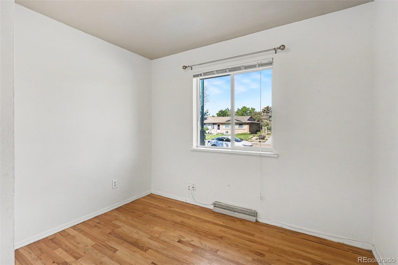 MLS Image #7 for 958 s jasmine street,denver, Colorado