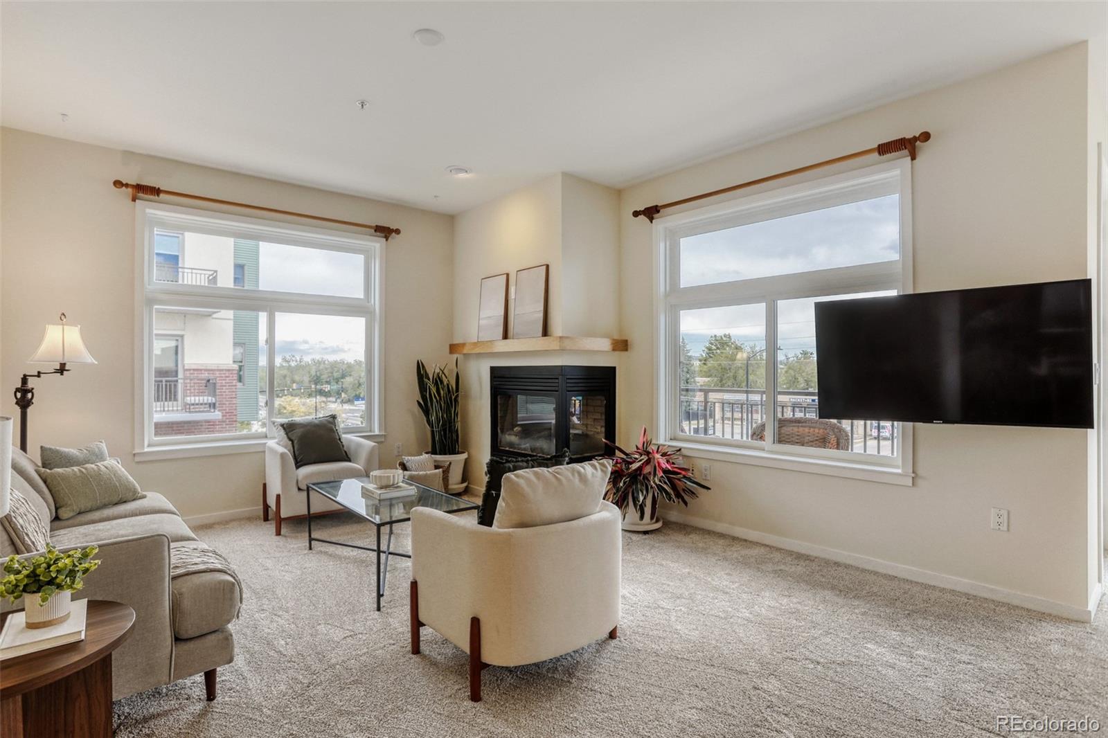 MLS Image #9 for 3601  arapahoe avenue,boulder, Colorado