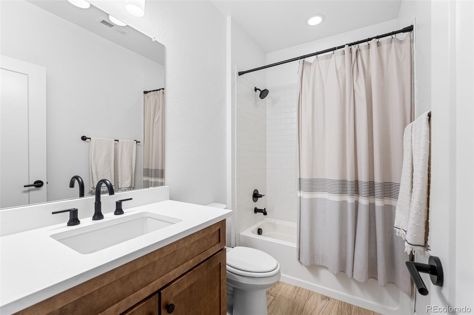 MLS Image #31 for 7281 s vandriver way,aurora, Colorado