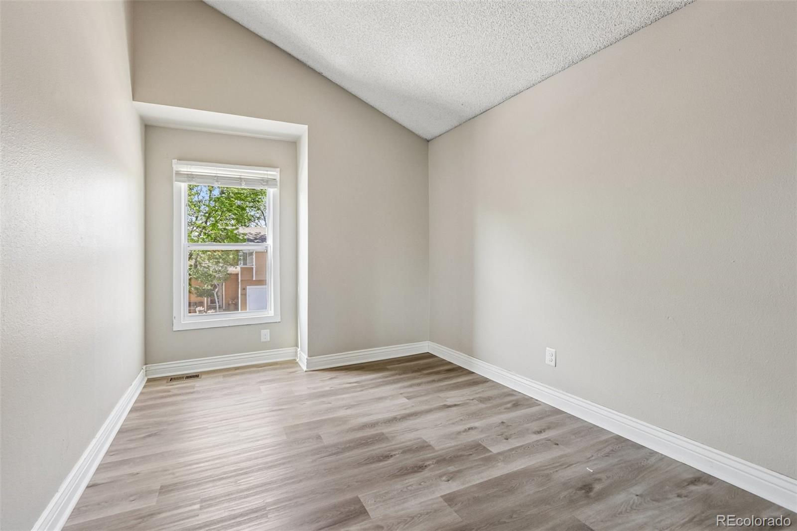 MLS Image #18 for 9946  garland drive,broomfield, Colorado