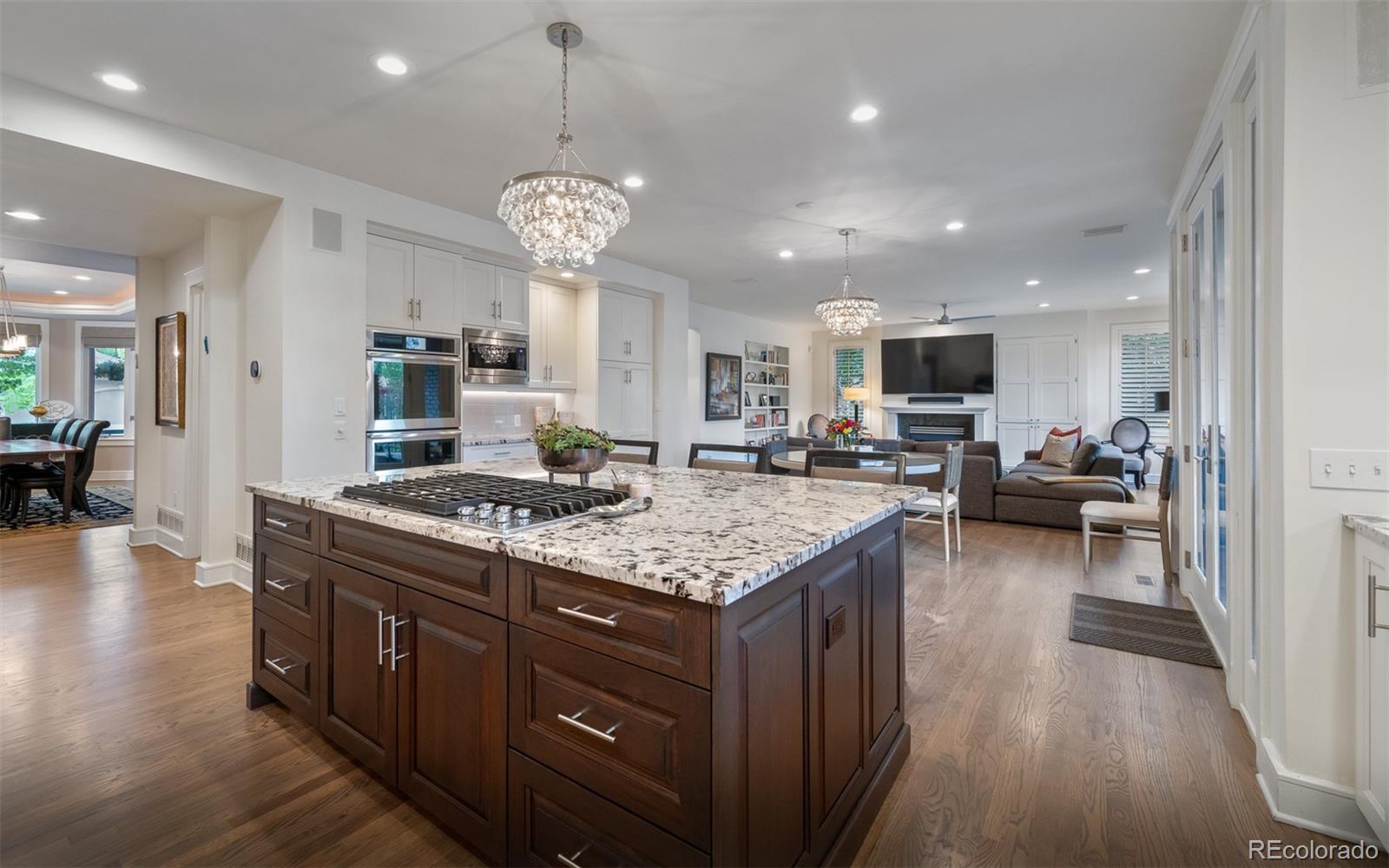 MLS Image #14 for 142 s olive street,denver, Colorado