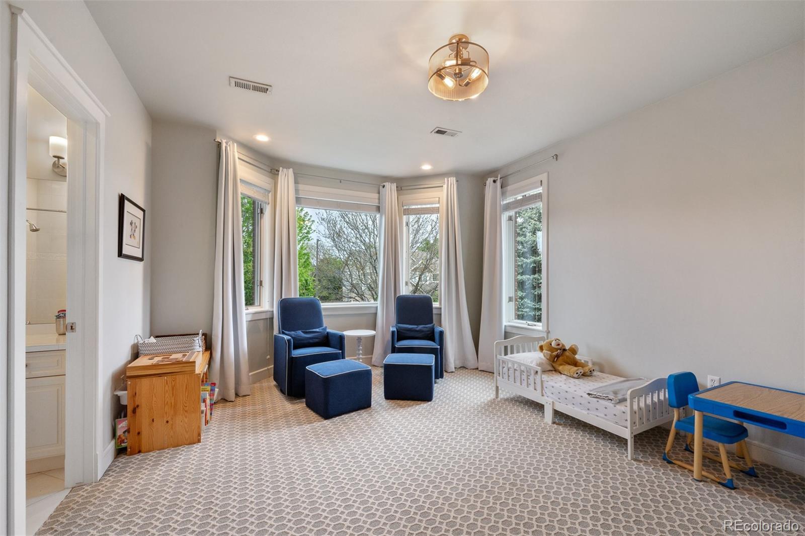 MLS Image #26 for 142 s olive street,denver, Colorado