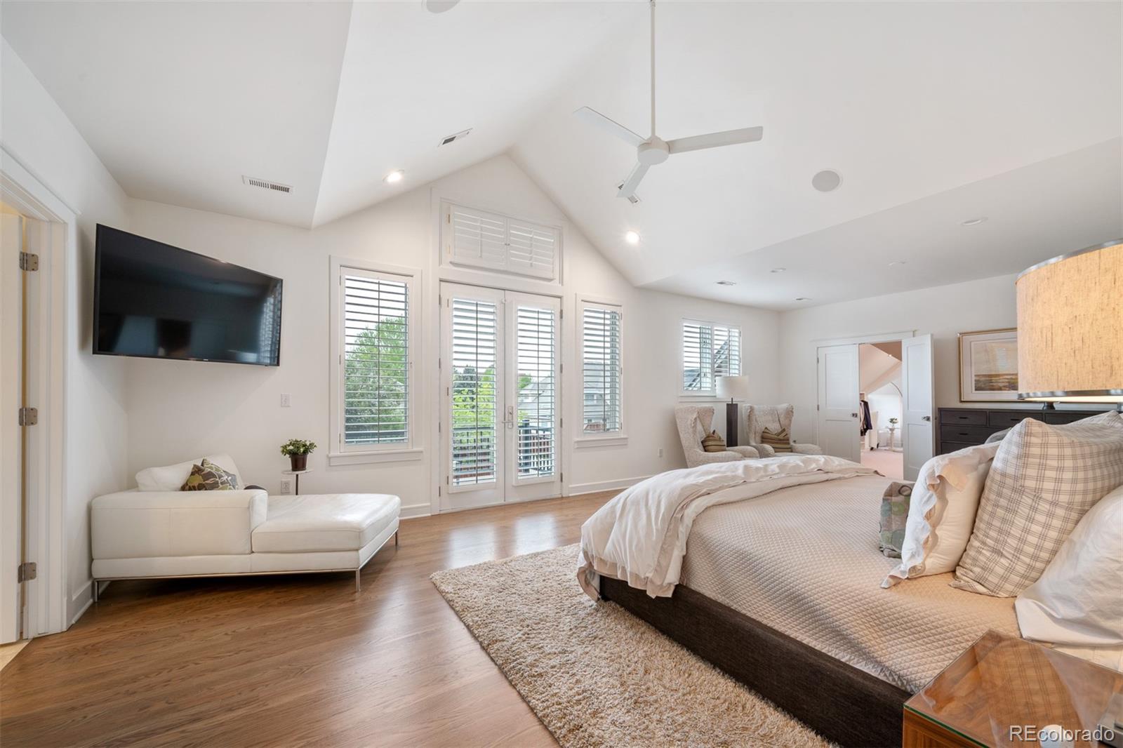 MLS Image #29 for 142 s olive street,denver, Colorado