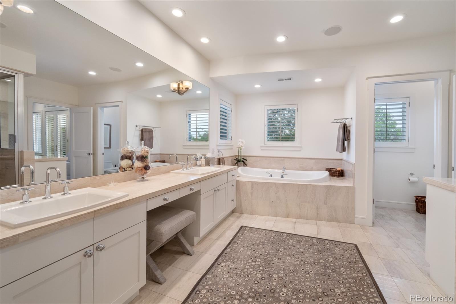 MLS Image #33 for 142 s olive street,denver, Colorado
