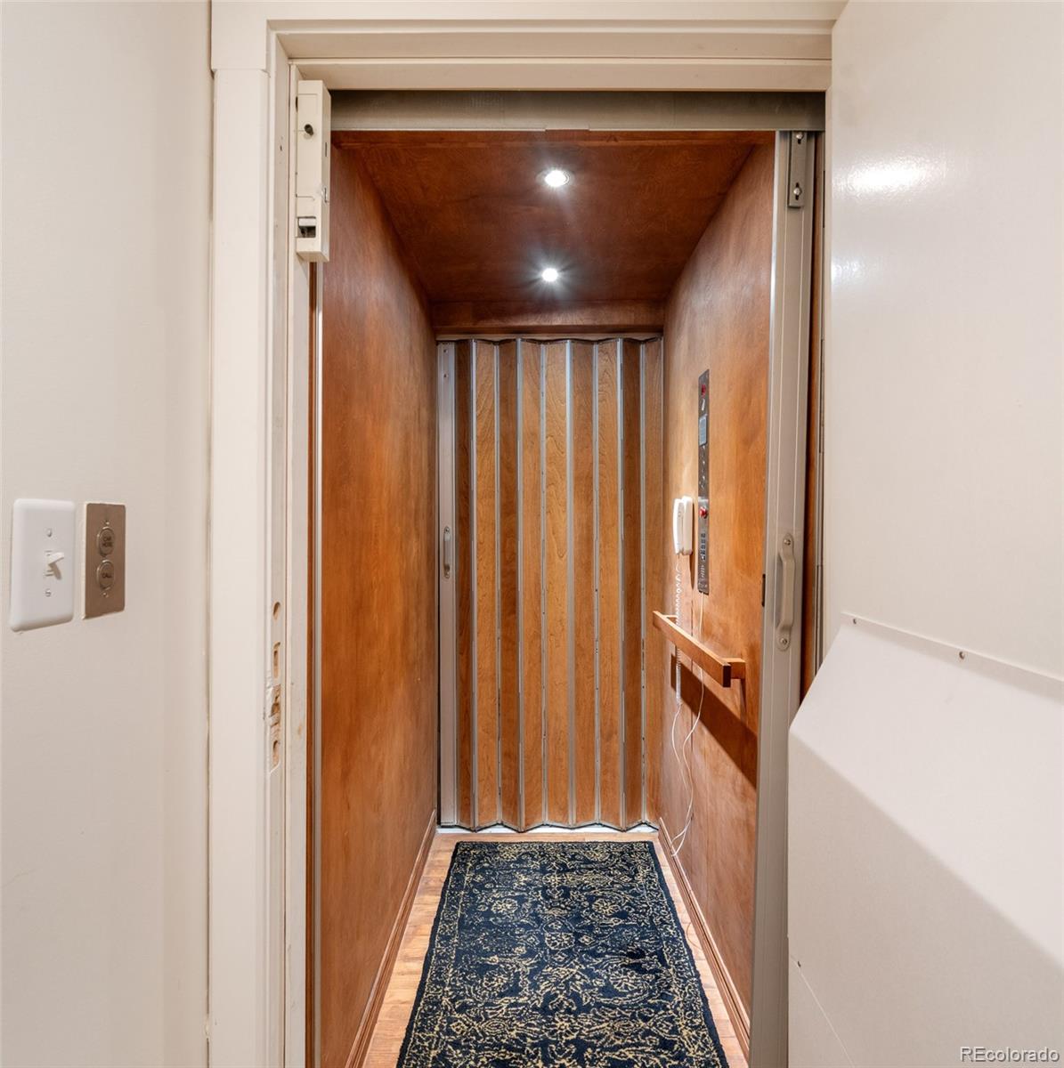 MLS Image #39 for 142 s olive street,denver, Colorado