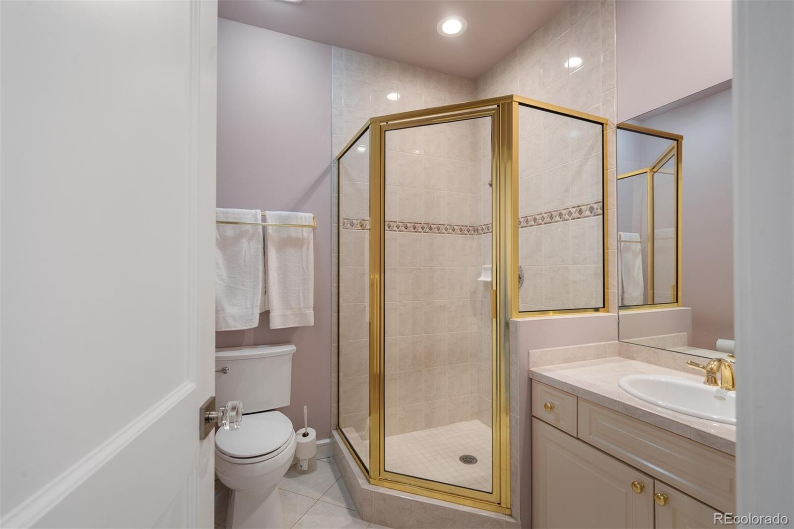 MLS Image #41 for 142 s olive street,denver, Colorado