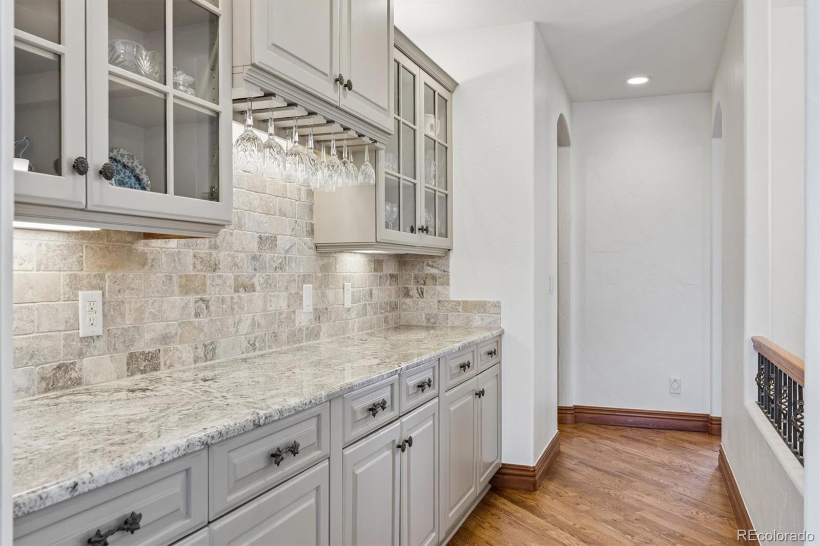 MLS Image #17 for 16422  rocky point lane,morrison, Colorado