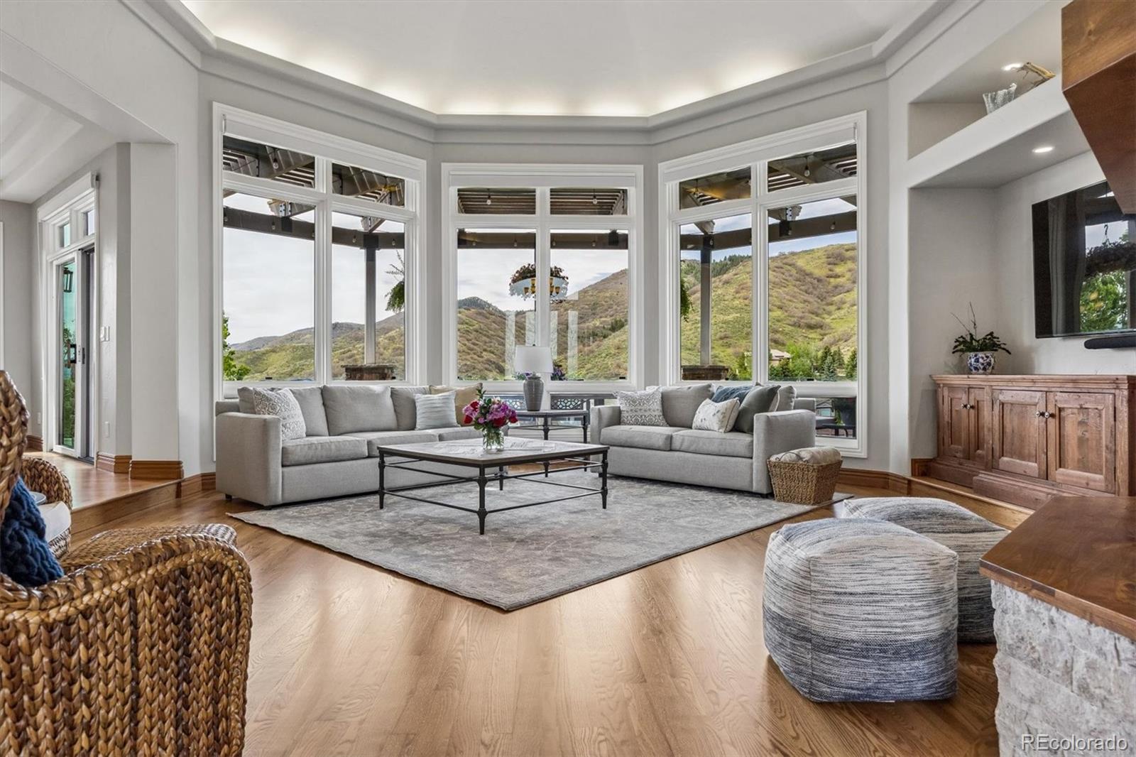 MLS Image #3 for 16422  rocky point lane,morrison, Colorado
