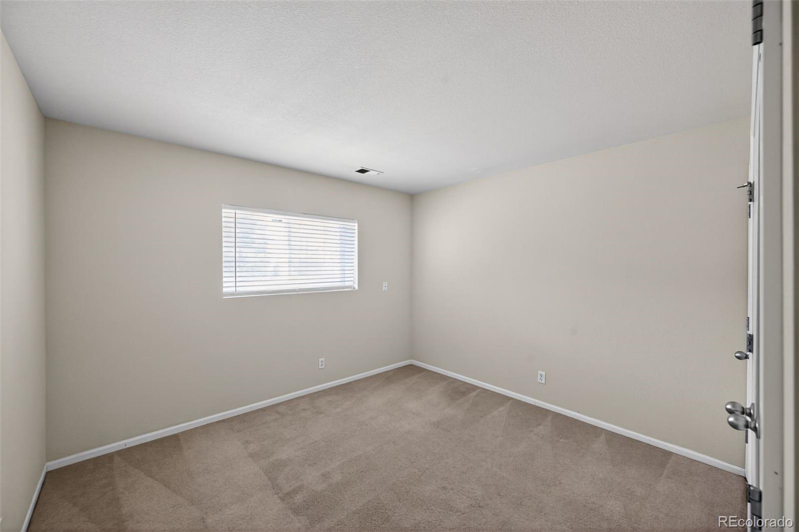 MLS Image #10 for 5810  ceylon street,denver, Colorado