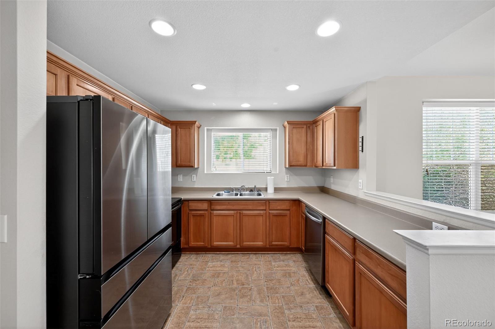 MLS Image #12 for 5810  ceylon street,denver, Colorado