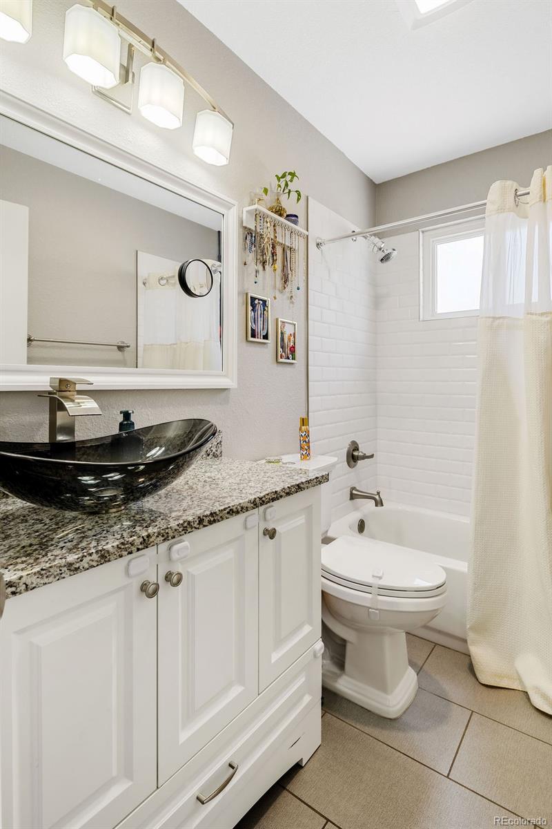 MLS Image #16 for 7925  vallejo street,denver, Colorado