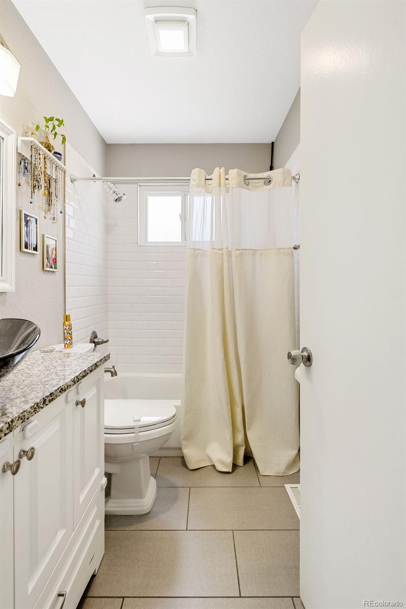 MLS Image #17 for 7925  vallejo street,denver, Colorado