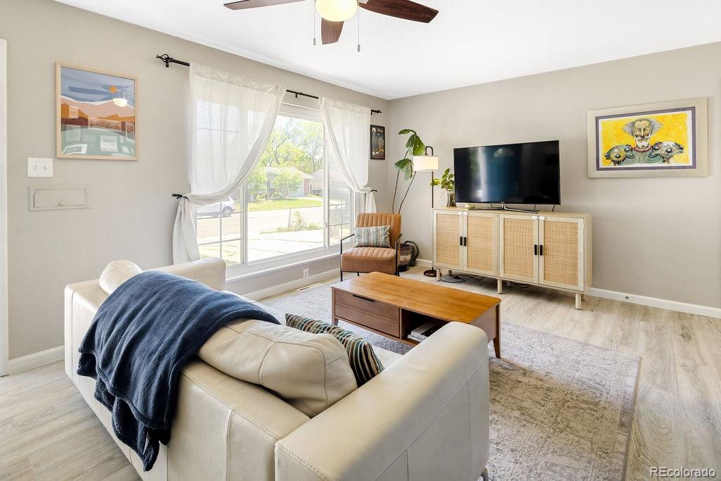 MLS Image #2 for 7925  vallejo street,denver, Colorado