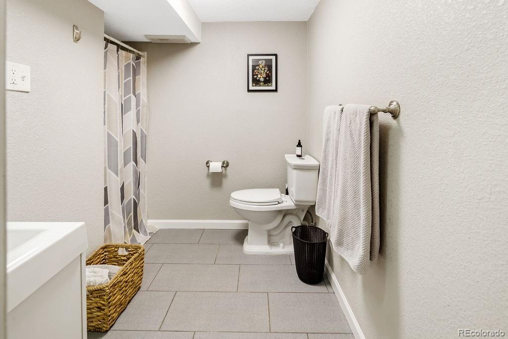 MLS Image #24 for 7925  vallejo street,denver, Colorado
