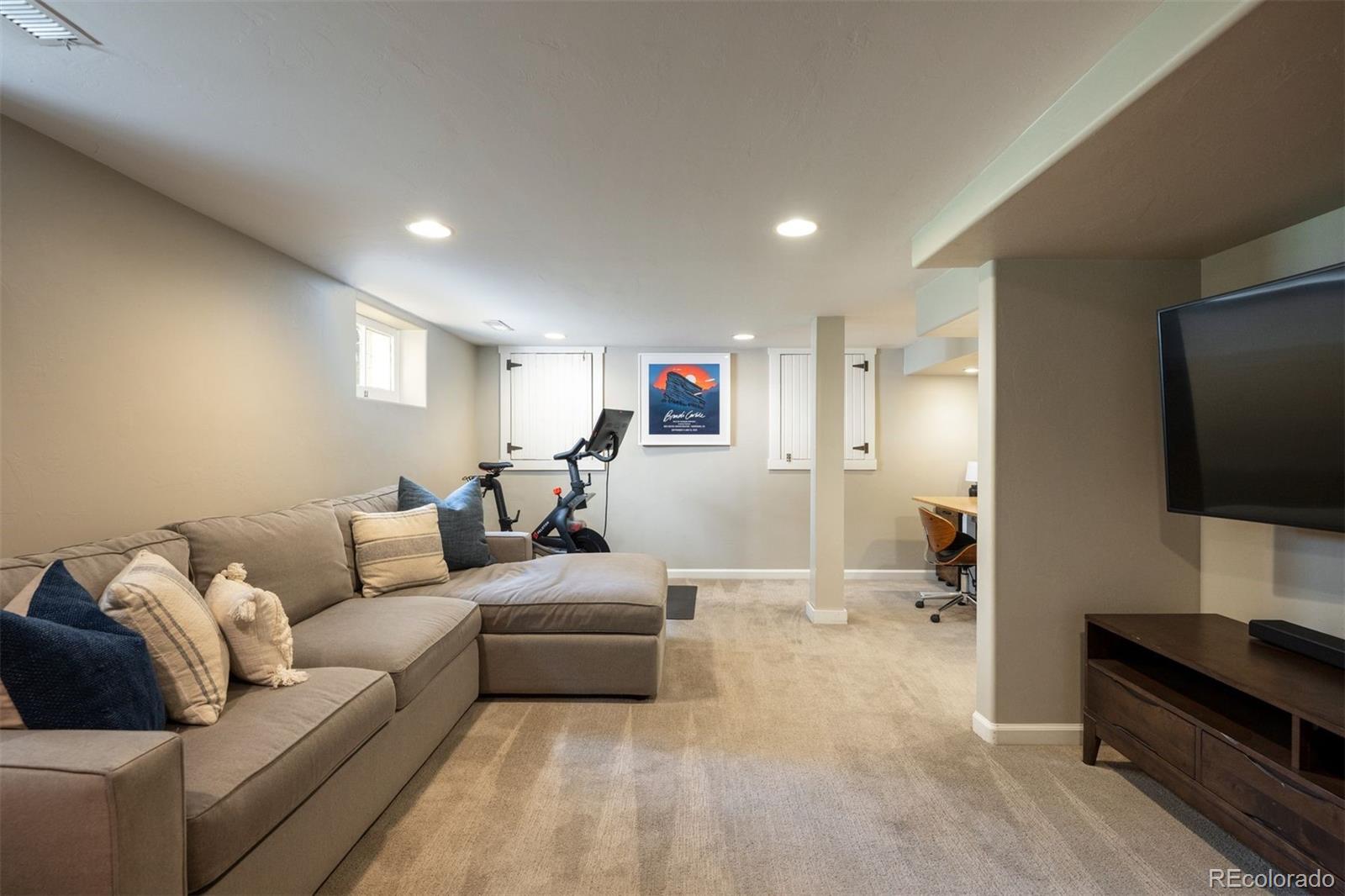 MLS Image #17 for 2174 s ogden street,denver, Colorado