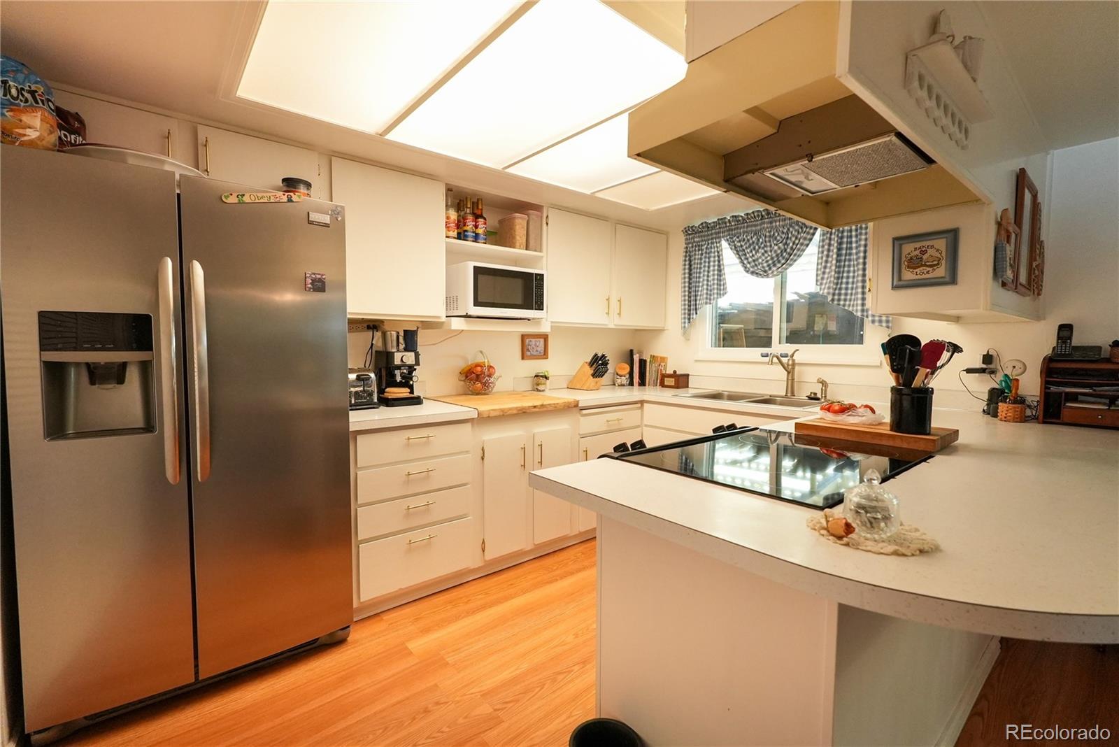 MLS Image #2 for 9155 e oxford drive,denver, Colorado