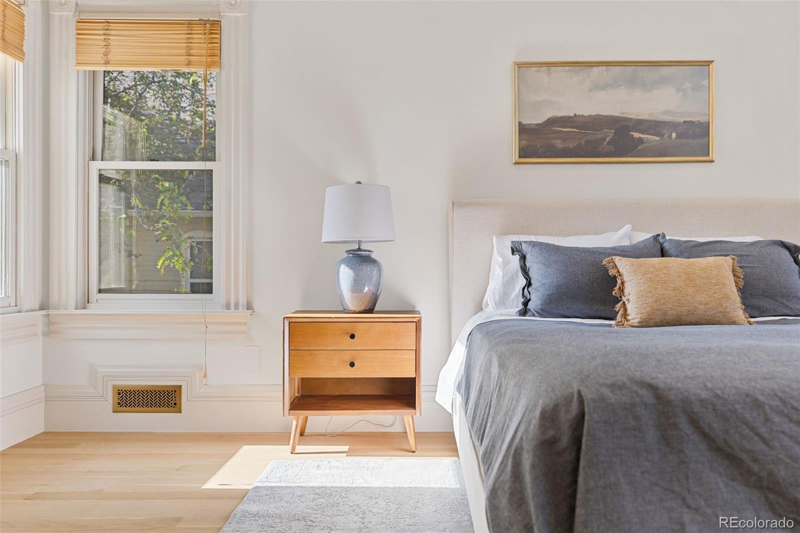 MLS Image #24 for 641 s pearl street,denver, Colorado