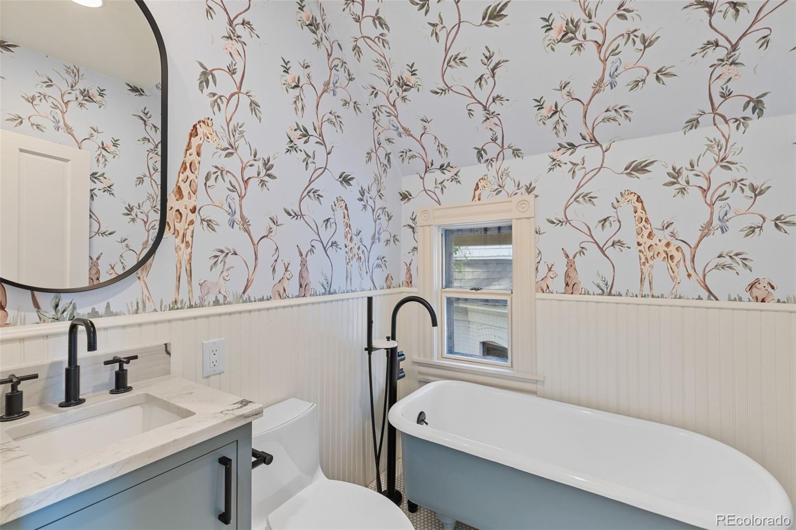 MLS Image #34 for 641 s pearl street,denver, Colorado