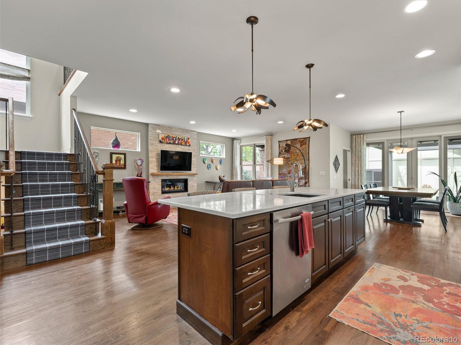 MLS Image #10 for 175 s humboldt street,denver, Colorado