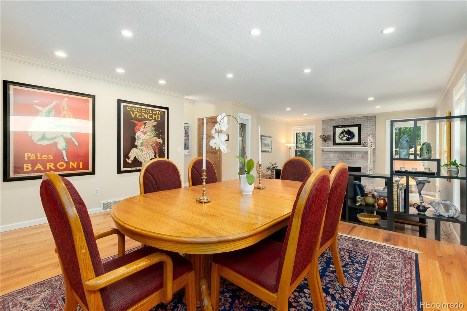 MLS Image #4 for 284 n monroe street,denver, Colorado