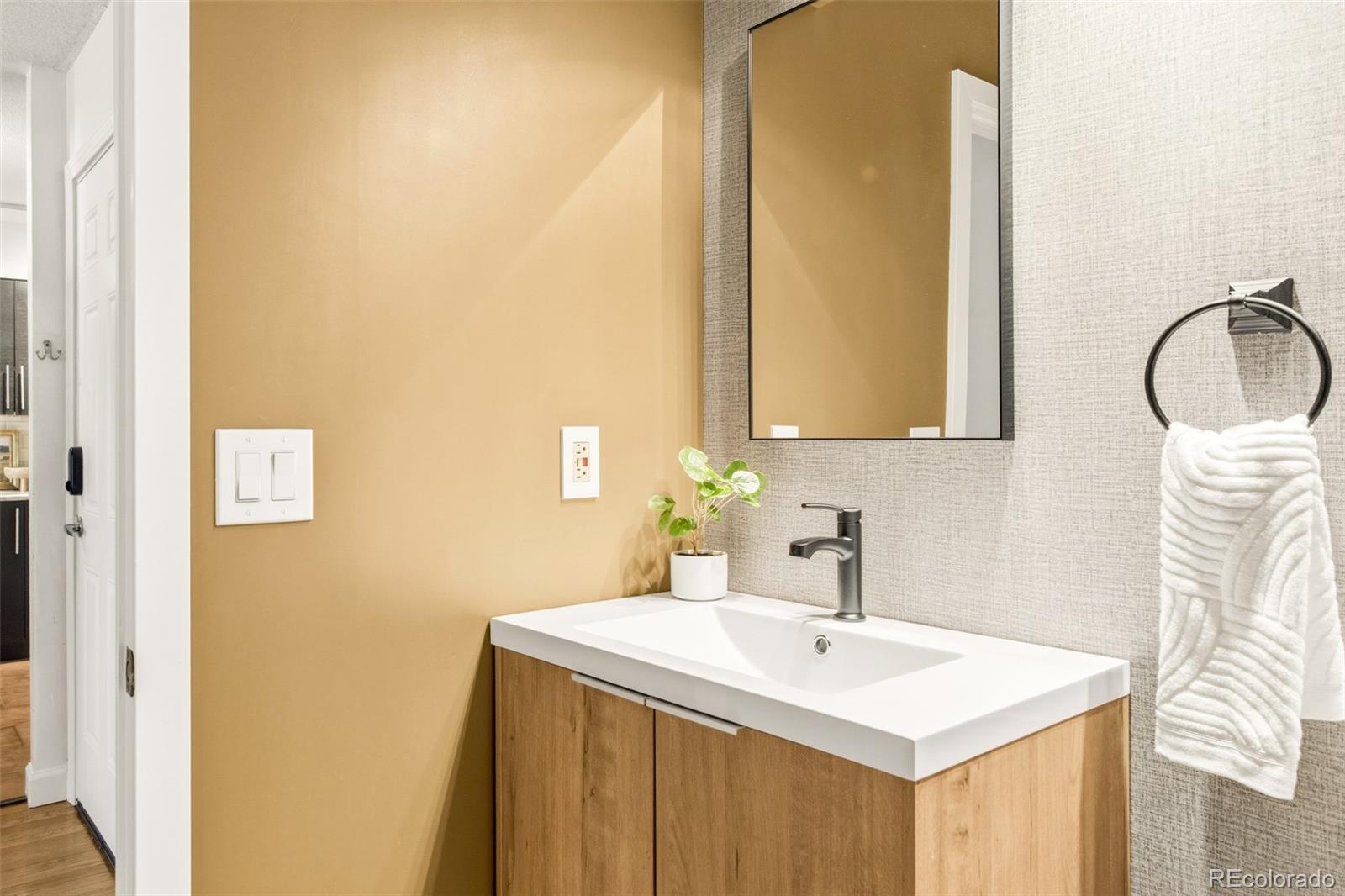 MLS Image #13 for 9400 e iliff avenue,denver, Colorado