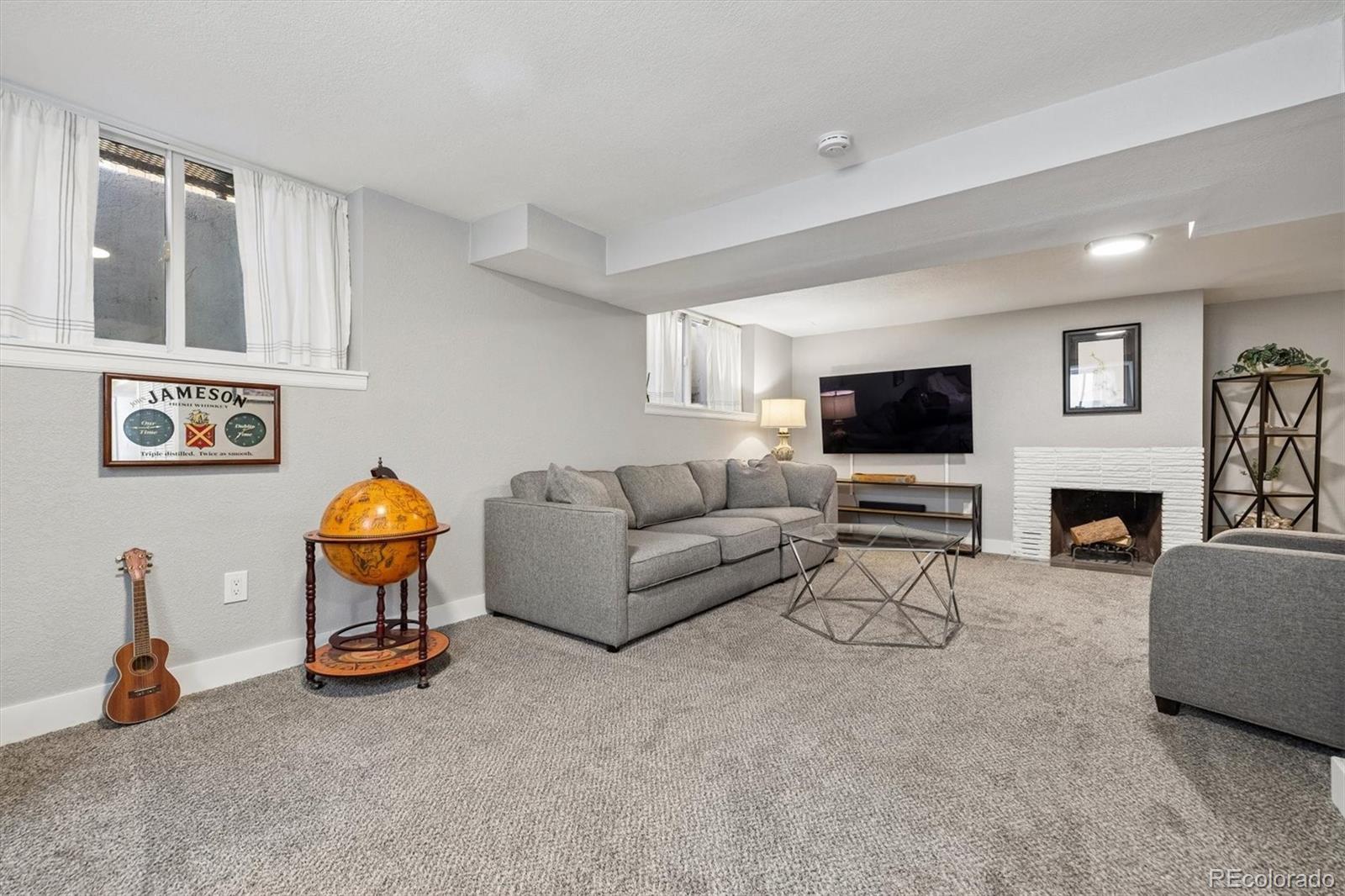 MLS Image #26 for 3720 e 7th ave pkwy,denver, Colorado