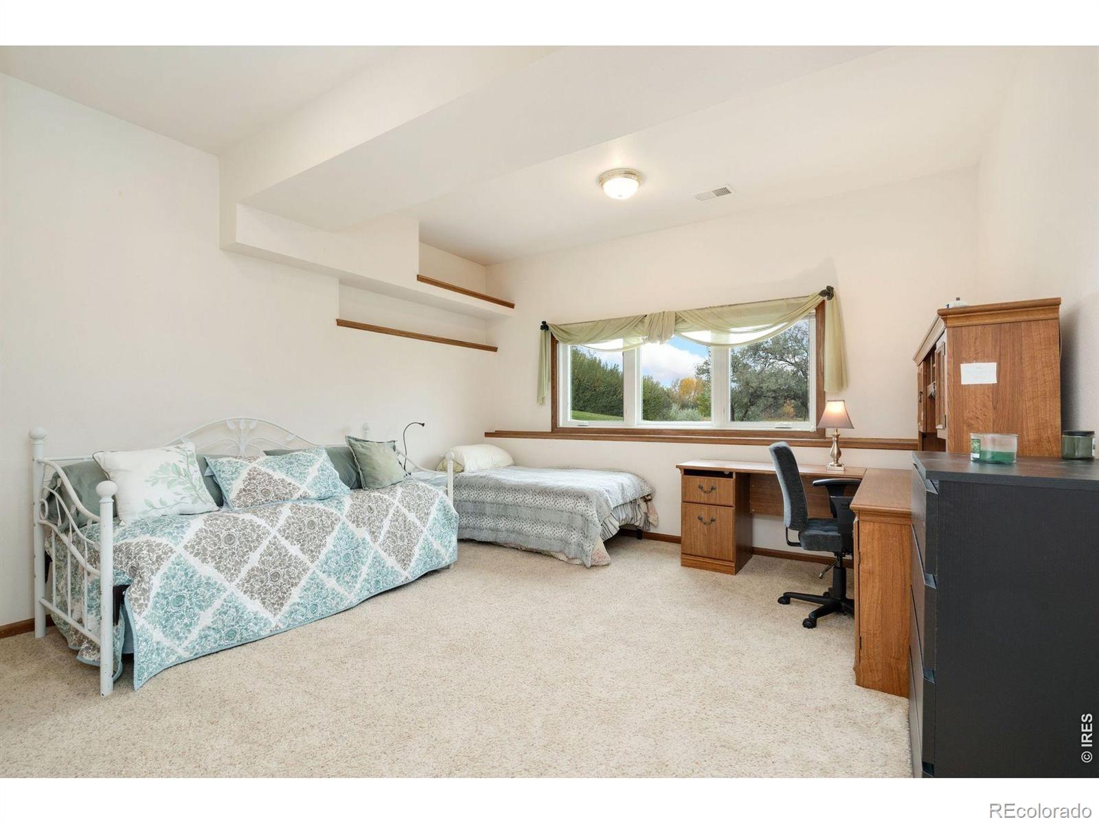 MLS Image #29 for 1055  coho run,fort collins, Colorado
