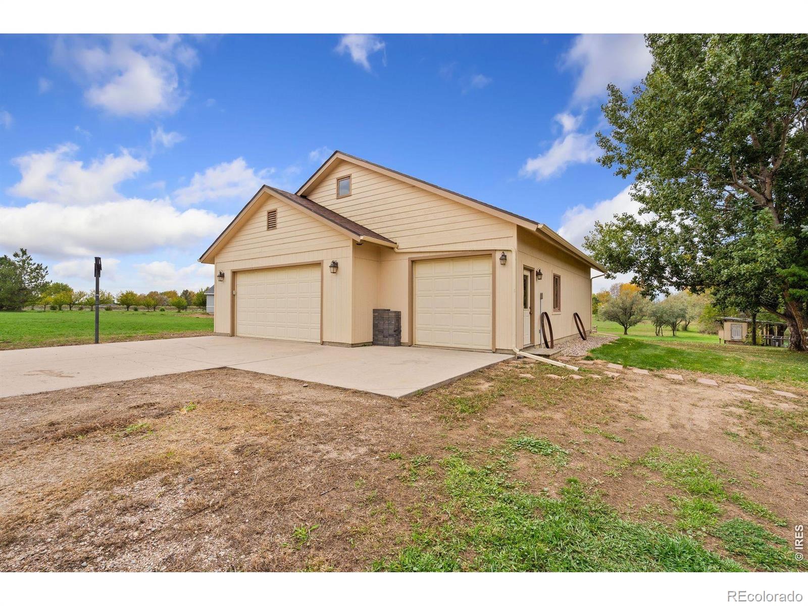 MLS Image #43 for 1055  coho run,fort collins, Colorado