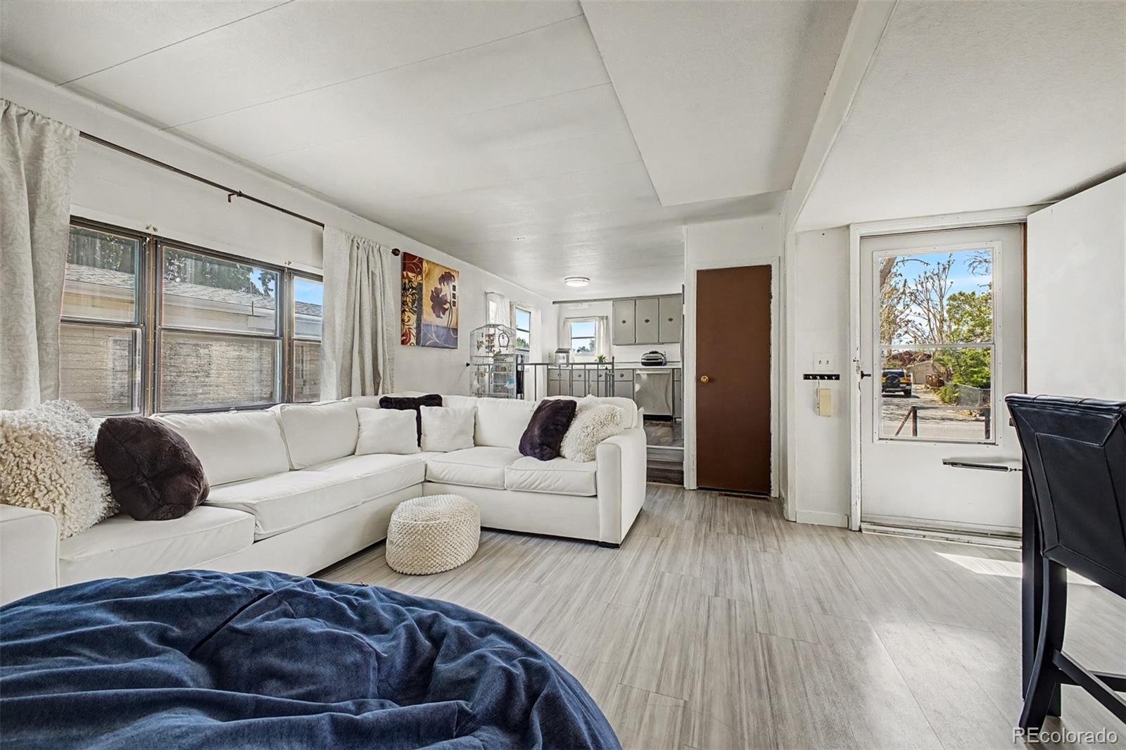 MLS Image #5 for 8986  decatur street,denver, Colorado