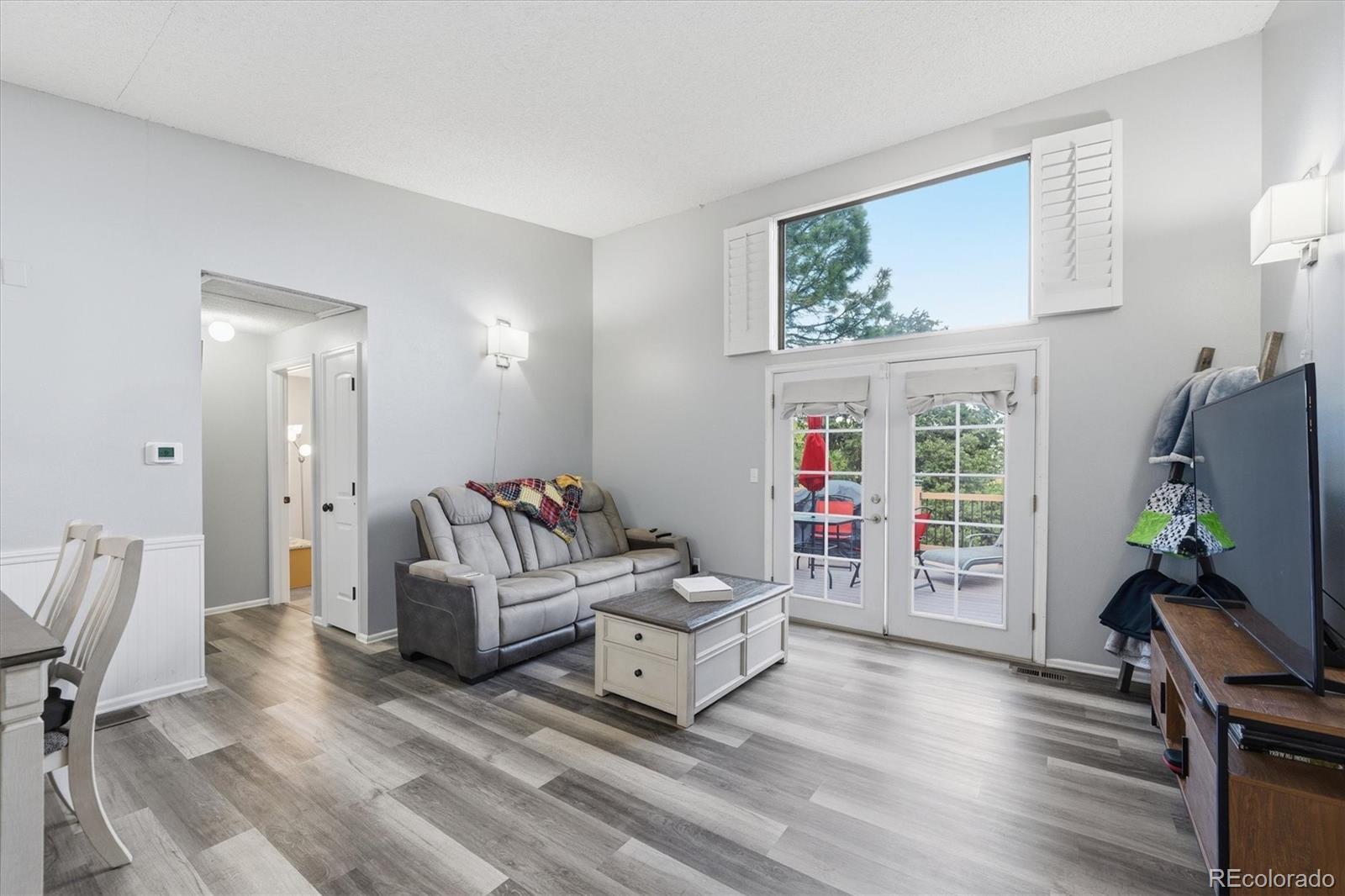 MLS Image #3 for 6054 s taft way,littleton, Colorado