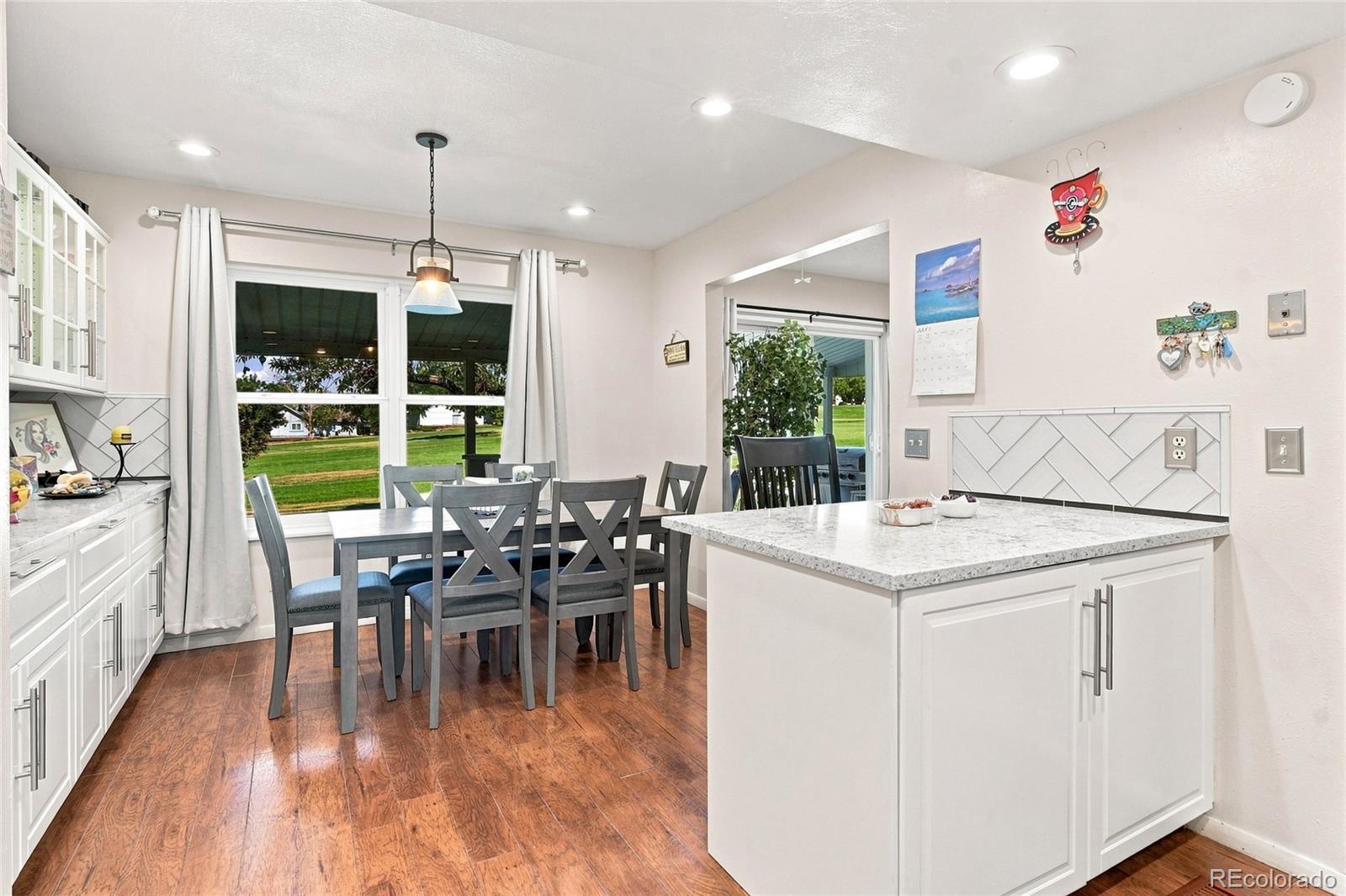 MLS Image #19 for 2528 s vaughn way,aurora, Colorado